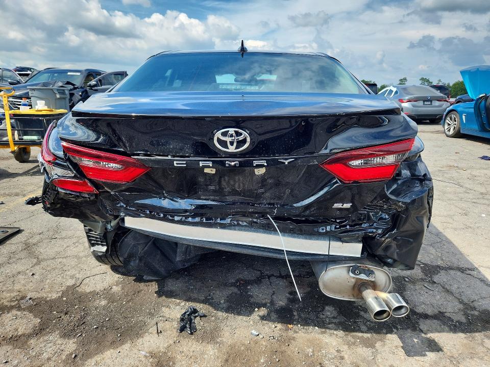Продаж на аукціоні авто 2024 Toyota Camry, vin: 4T1G11AK6RU872279, номер лоту: 68517896
