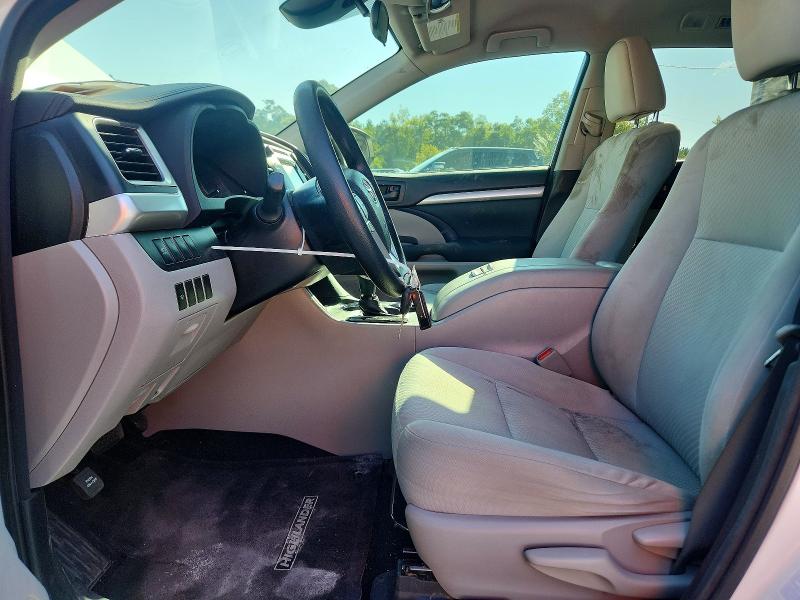 68661706 :رقم المزاد ، 5TDZARFH2HS027621 vin ، 2017 Toyota Highlander مزاد بيع
