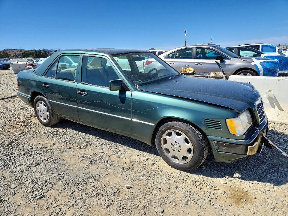 Продажа на аукционе авто 1995 Mercedes-benz E, vin: WDBEB31E0SC268106, номер лота: 69001716