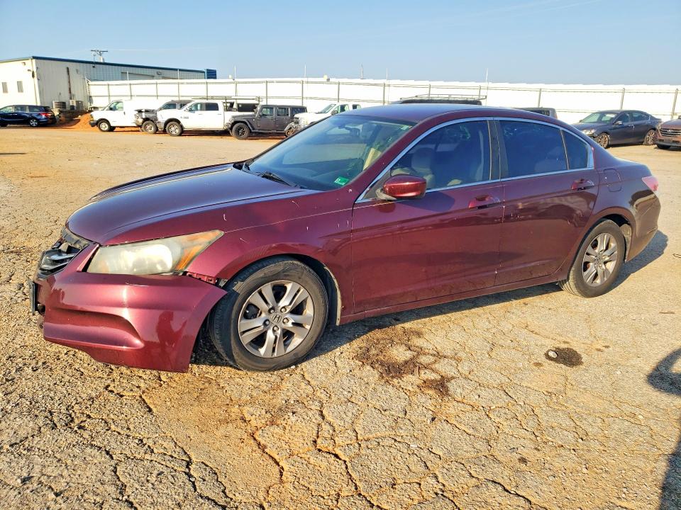67352886 :رقم المزاد ، 1HGCP2F46BA114842 vin ، 2011 Honda Accord مزاد بيع