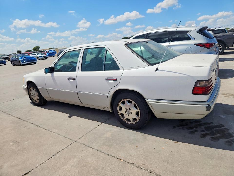 Aukcja sprzedaży 1995 Mercedes-benz E, vin: WDBEB31E0SC218841, numer aukcji: 68780866