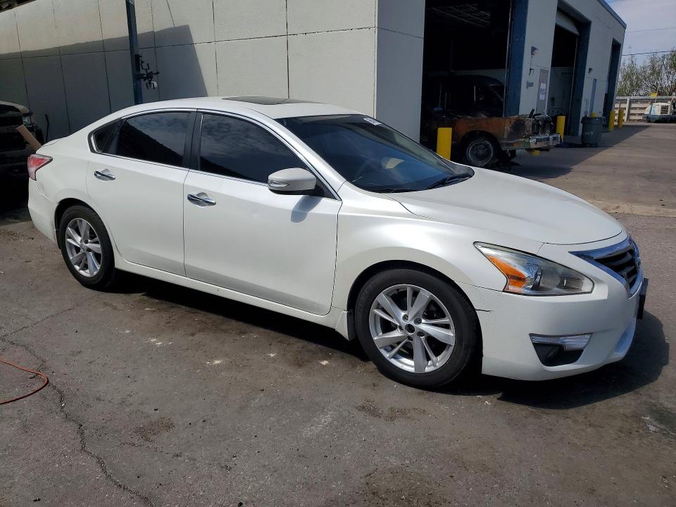 69549706 :رقم المزاد ، 1N4AL3AP3FC226815 vin ، 2015 Nissan Altima مزاد بيع