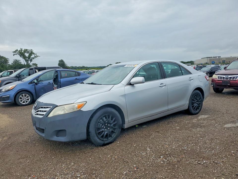 2011 Toyota Camry მანქანა იყიდება აუქციონზე, vin: 4T1BF3EK0BU717623, აუქციონის ნომერი: 68494366