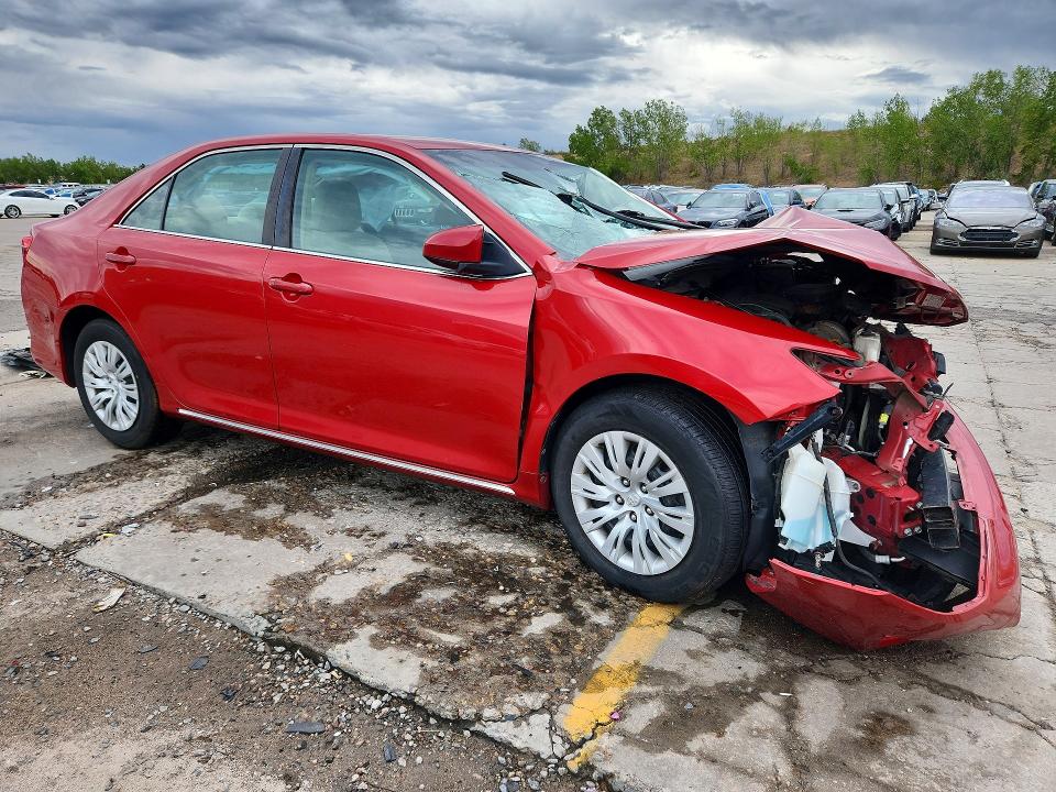 2012 Toyota Camry მანქანა იყიდება აუქციონზე, vin: 4T4BF1FK0CR242176, აუქციონის ნომერი: 68765666