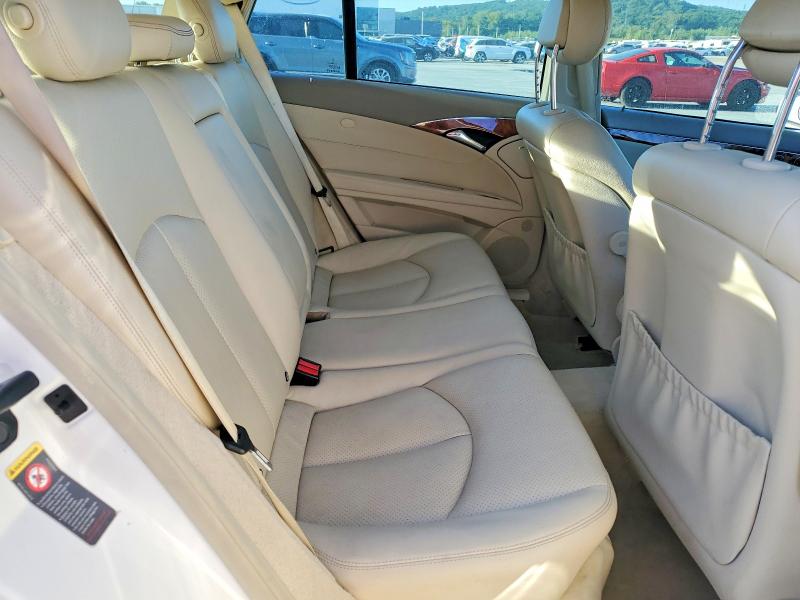 67852686 :رقم المزاد ، WDBUH82J24X162044 vin ، 2004 Mercedes-benz E مزاد بيع