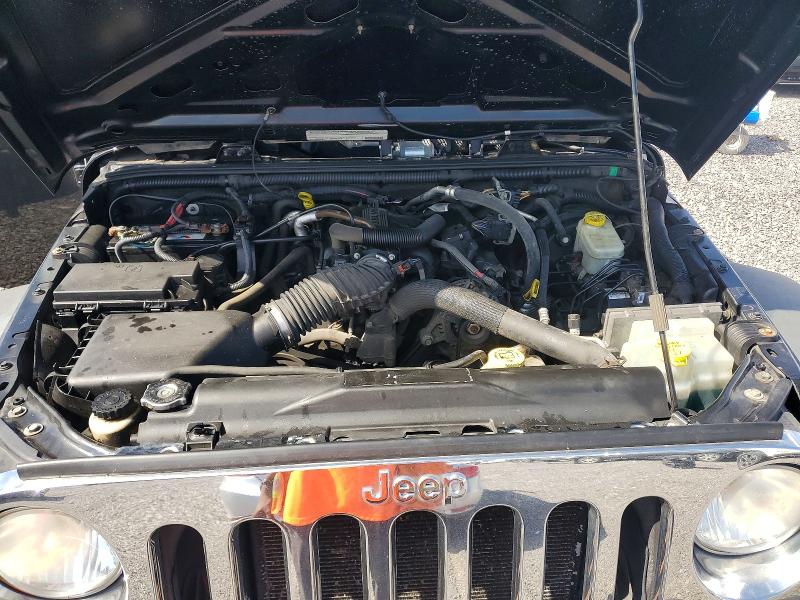 70069946 :رقم المزاد ، 1J4AA2D18BL541597 vin ، 2011 Jeep Wrangler مزاد بيع