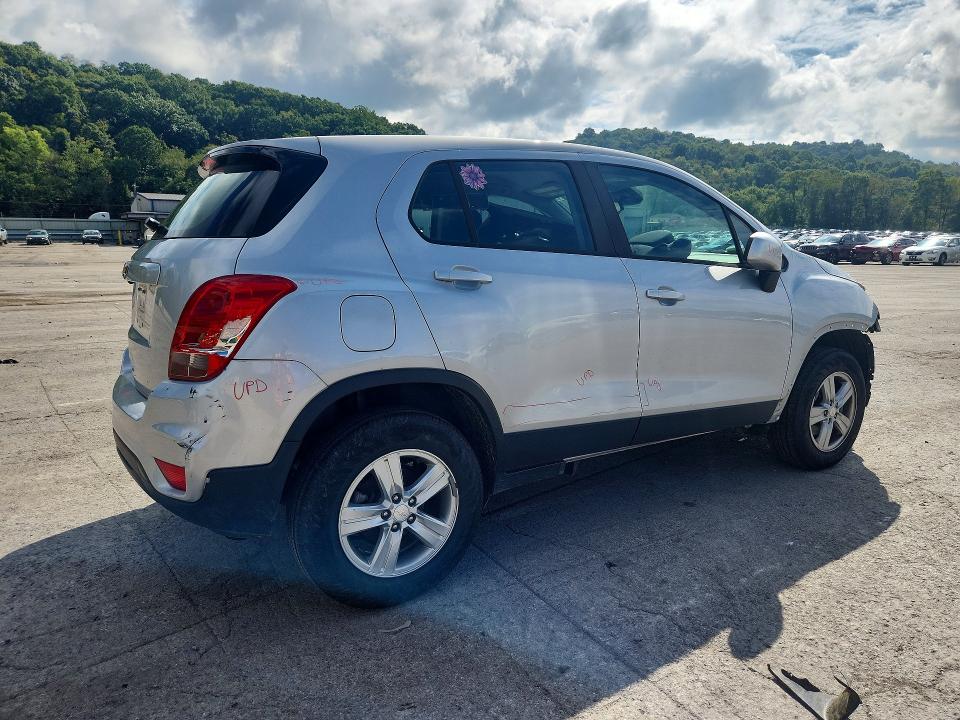 Продажа на аукционе авто 2019 Chevrolet Trax, vin: 3GNCJNSB9KL379907, номер лота: 68607386