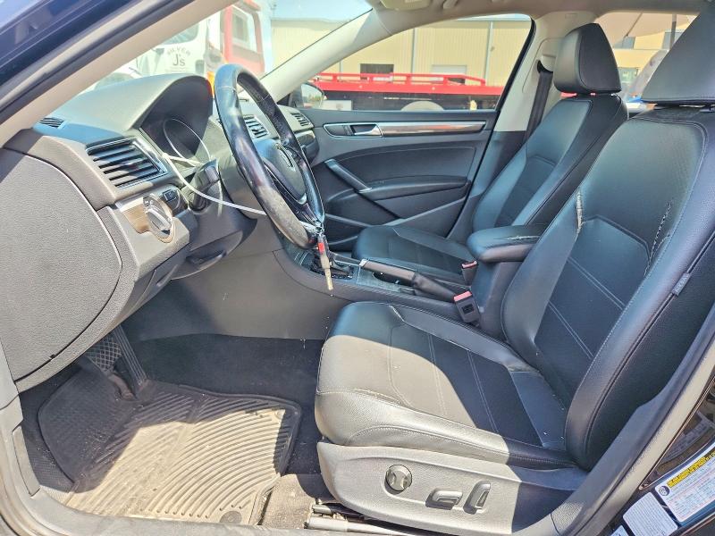 69314726 :رقم المزاد ، 1VWBT7A3XGC066711 vin ، 2016 Volkswagen Passat مزاد بيع
