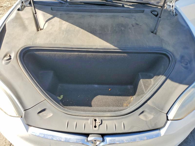 2020 Tesla Model S მანქანა იყიდება აუქციონზე, vin: 5YJSA1E43LF364975, აუქციონის ნომერი: 70090946
