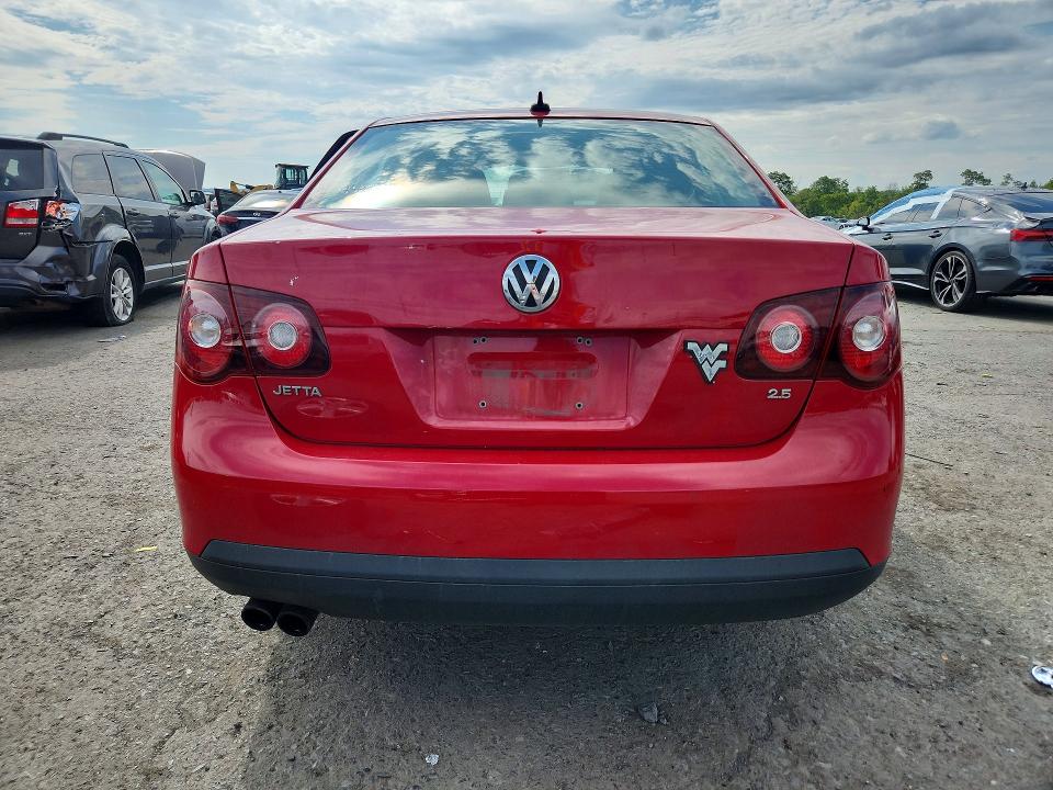 67936046 :رقم المزاد ، 3VWRZ71K49M055788 vin ، 2009 Volkswagen Jetta مزاد بيع
