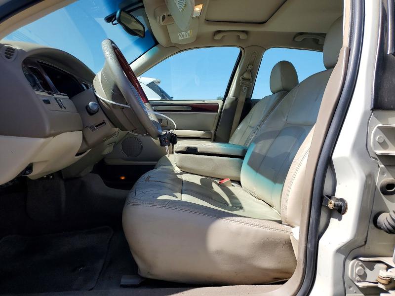 69194926 :رقم المزاد ، 1LNHM82W45Y664491 vin ، 2005 Lincoln Town Car مزاد بيع