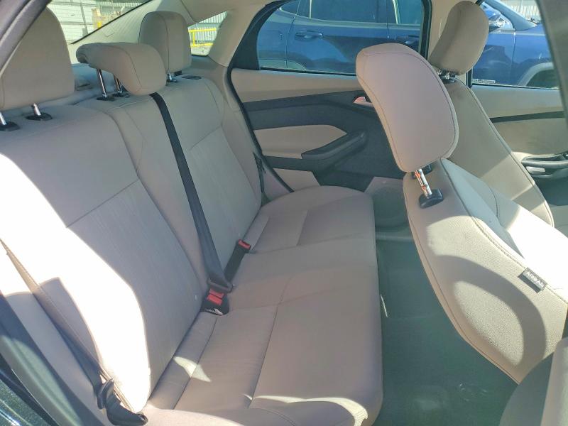 69841476 :رقم المزاد ، 1FADP3F22FL207333 vin ، 2015 Ford Focus مزاد بيع