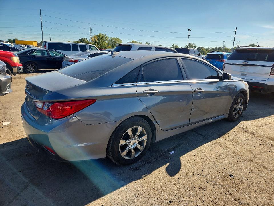 2014 Hyundai Sonata მანქანა იყიდება აუქციონზე, vin: 5NPEB4AC7EH919181, აუქციონის ნომერი: 71237976