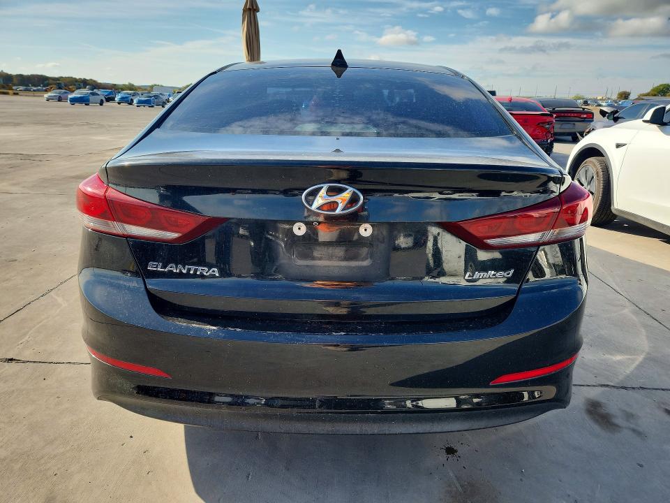 Продажа на аукционе авто 2017 Hyundai Elantra, vin: 5NPD84LF6HH056976, номер лота: 70455356