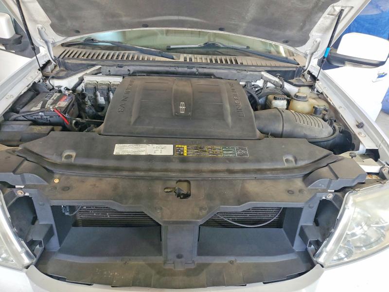69073526 :رقم المزاد ، 5LMFU27526LJ08048 vin ، 2006 Lincoln Navigator مزاد بيع