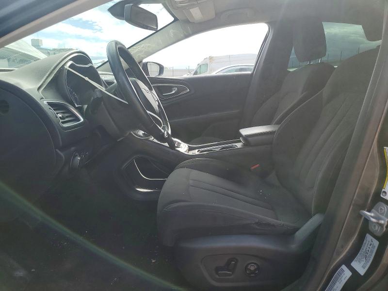 66962526 :رقم المزاد ، 1C3CCCAB3FN660264 vin ، 2015 Chrysler 200 مزاد بيع