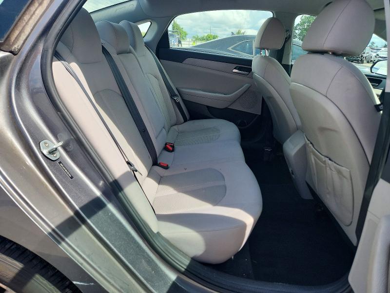 2019 Hyundai Sonata მანქანა იყიდება აუქციონზე, vin: 5NPE24AF9KH761464, აუქციონის ნომერი: 67652746