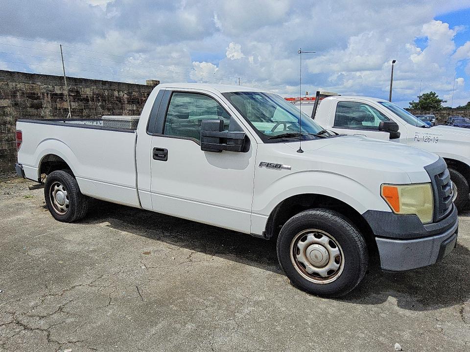 66064866 :رقم المزاد ، 1FTMF1CWXAKC33105 vin ، 2010 Ford F150 مزاد بيع