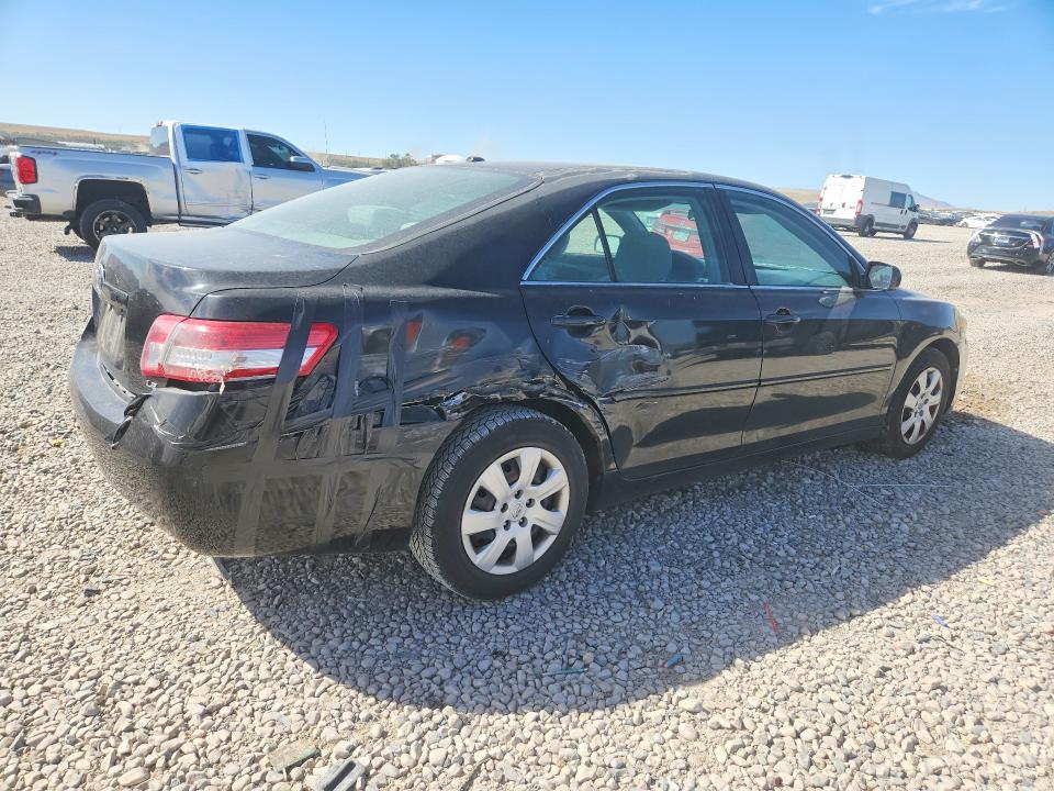 68978026 :رقم المزاد ، 4T4BF3EKXAR061368 vin ، 2010 Toyota Camry مزاد بيع