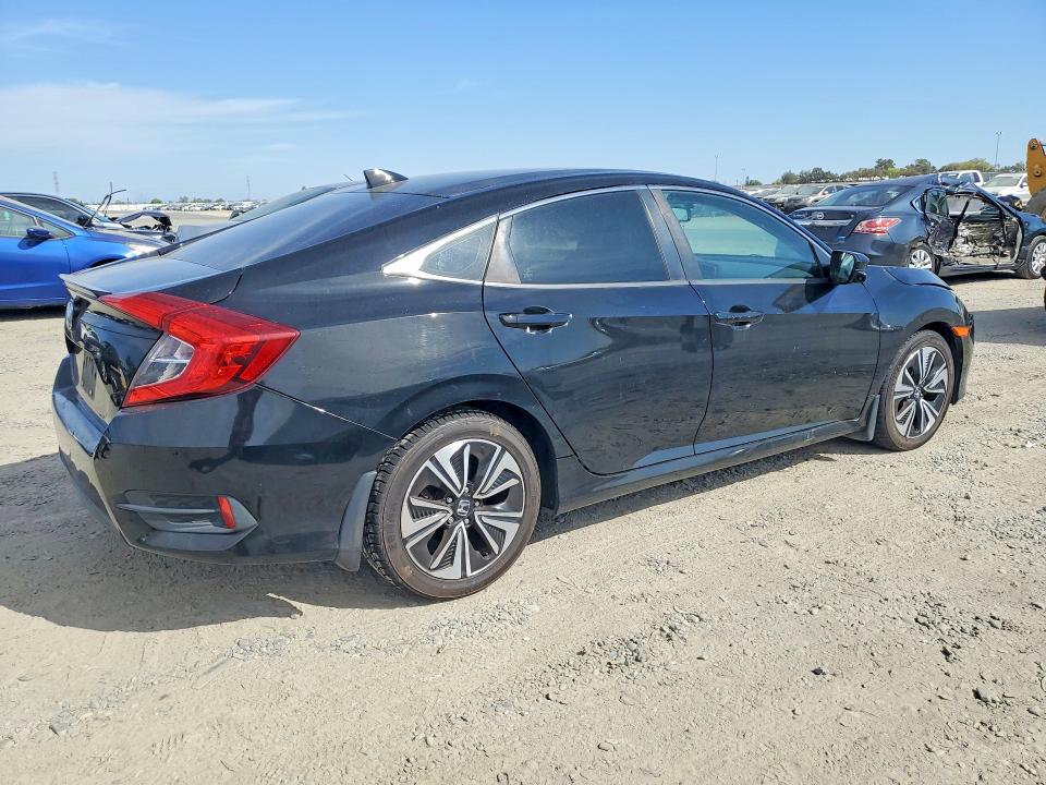 Aukcja sprzedaży 2017 Honda Civic, vin: 19XFC1F75HE205960, numer aukcji: 67992106