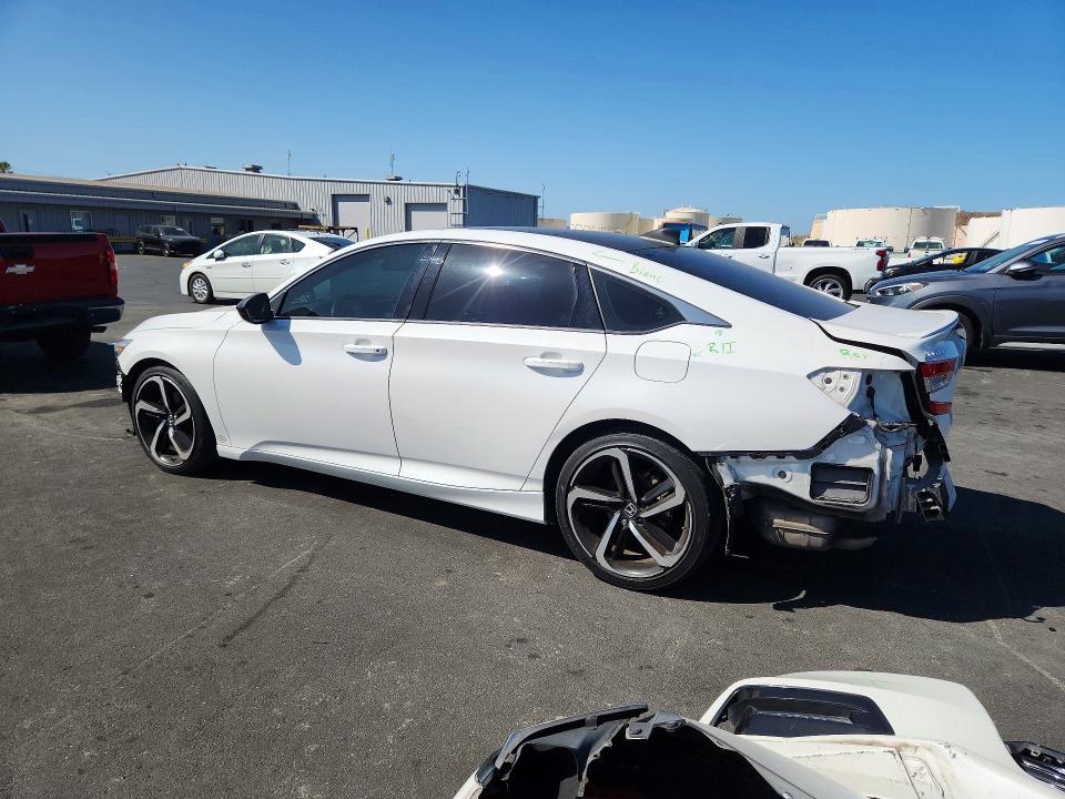 Продаж на аукціоні авто 2018 Honda Accord, vin: 1HGCV1F38JA089304, номер лоту: 68829616