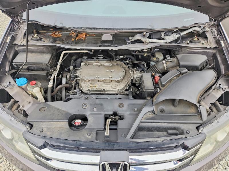 Продаж на аукціоні авто 2015 Honda Odyssey, vin: 5FNRL5H61FB109758, номер лоту: 68659256