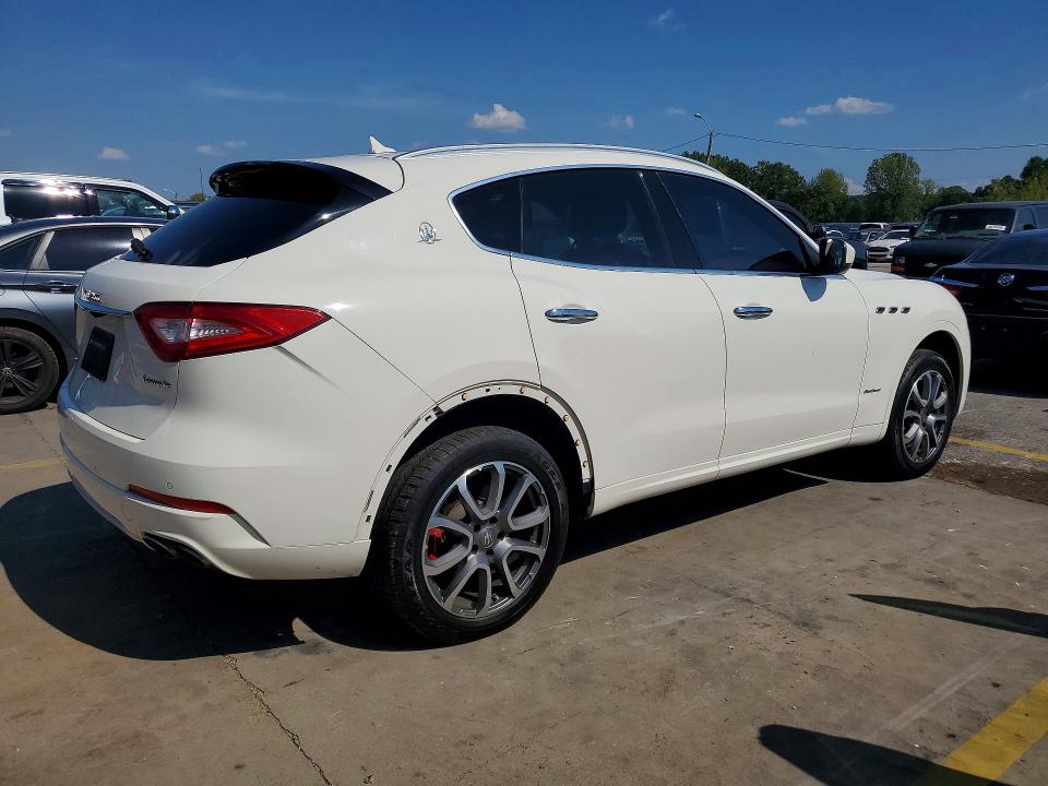 69125996 :رقم المزاد ، ZN661XUL8JX268516 vin ، 2018 Maserati Levante مزاد بيع