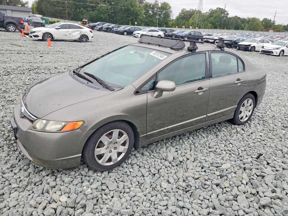 2008 Honda Civic მანქანა იყიდება აუქციონზე, vin: 2HGFA16588H327321, აუქციონის ნომერი: 70237246