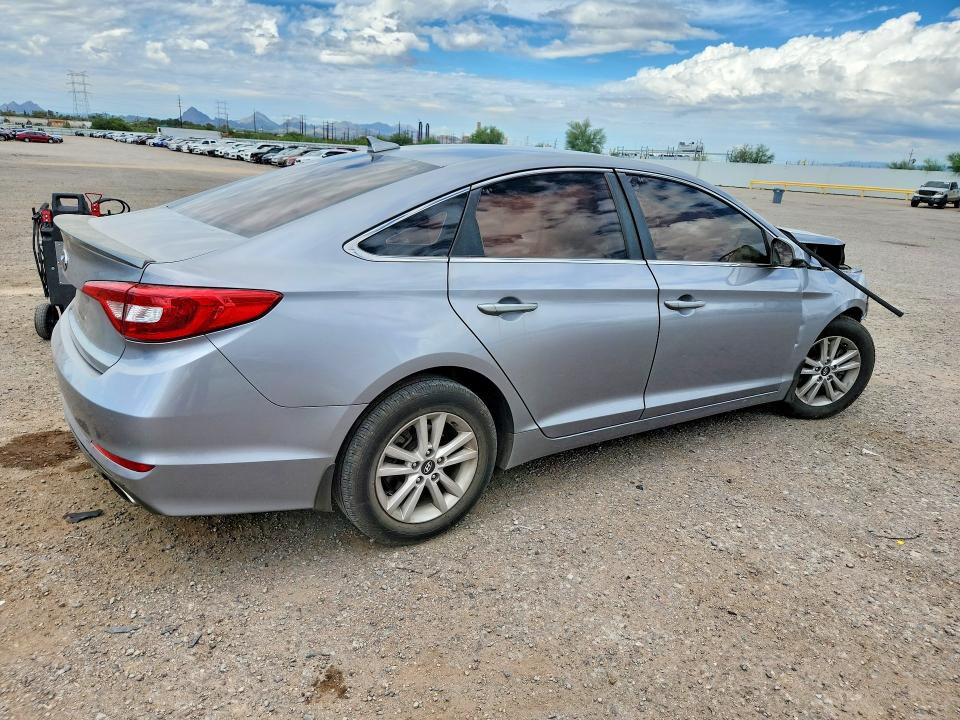 70355636 :رقم المزاد ، 5NPE24AF4FH244403 vin ، 2015 Hyundai Sonata مزاد بيع