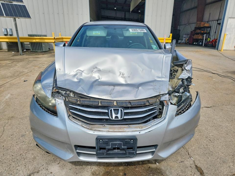 Продажа на аукционе авто 2012 Honda Accord, vin: 1HGCP2F30CA184894, номер лота: 69051946