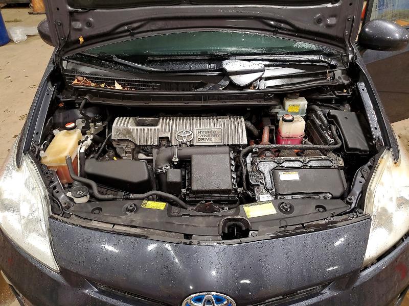 70707796 :رقم المزاد ، JTDKN3DU7F0419304 vin ، 2015 Toyota Prius مزاد بيع