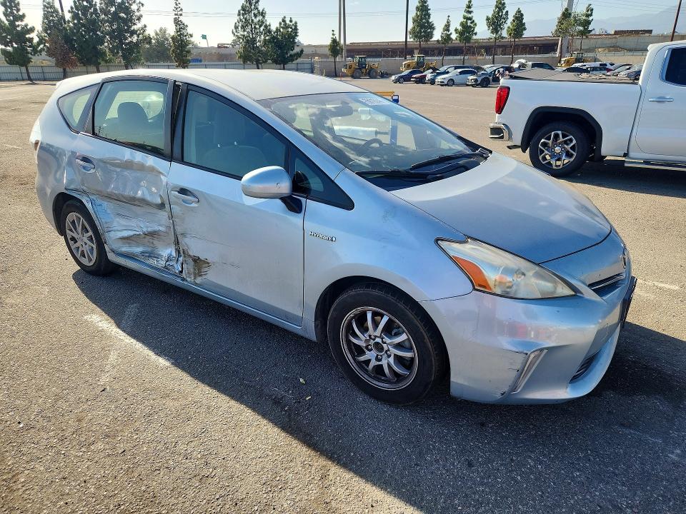 Продажа на аукционе авто 2013 Toyota Prius V, vin: JTDZN3EU7D3240169, номер лота: 70618346