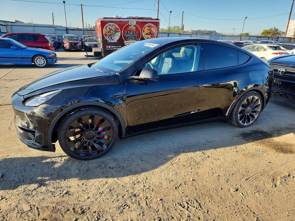 Продаж на аукціоні авто 2022 Tesla Model Y, vin: 7SAYGDEF4NF490568, номер лоту: 68690796