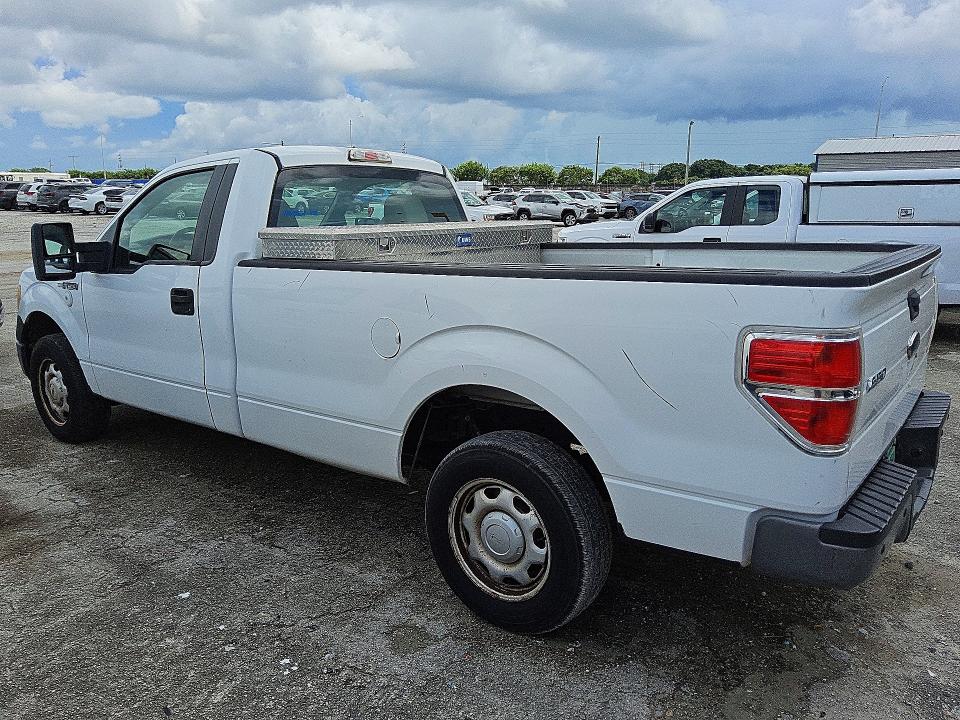 66064866 :رقم المزاد ، 1FTMF1CWXAKC33105 vin ، 2010 Ford F150 مزاد بيع