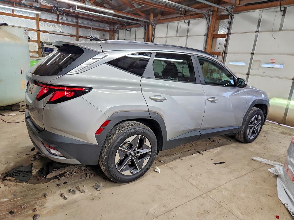 Продажа на аукционе авто 2026 Hyundai Tucson, vin: 5NMJBCDE4TH734442, номер лота: 69773736