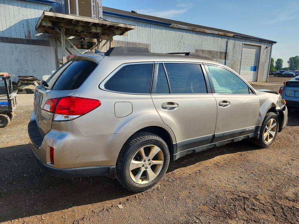 Продажа на аукционе авто 2014 Subaru Outback, vin: 4S4BRBMC5E3279591, номер лота: 67343656