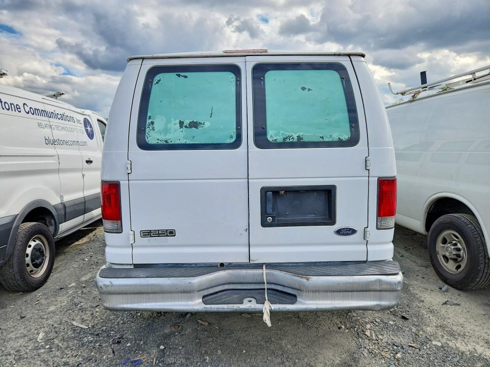 Продаж на аукціоні авто 2002 Ford E250, vin: 1FTNE24L32HB73555, номер лоту: 68309246