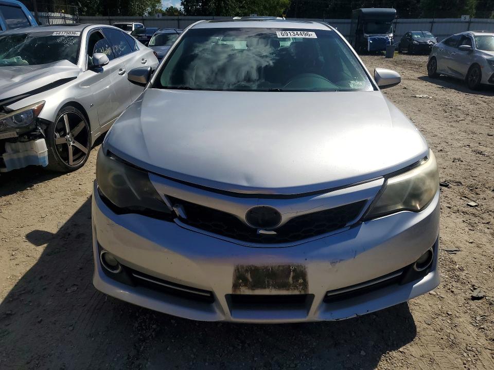 69134496 :رقم المزاد ، 4T1BF1FK2CU127685 vin ، 2012 Toyota Camry مزاد بيع