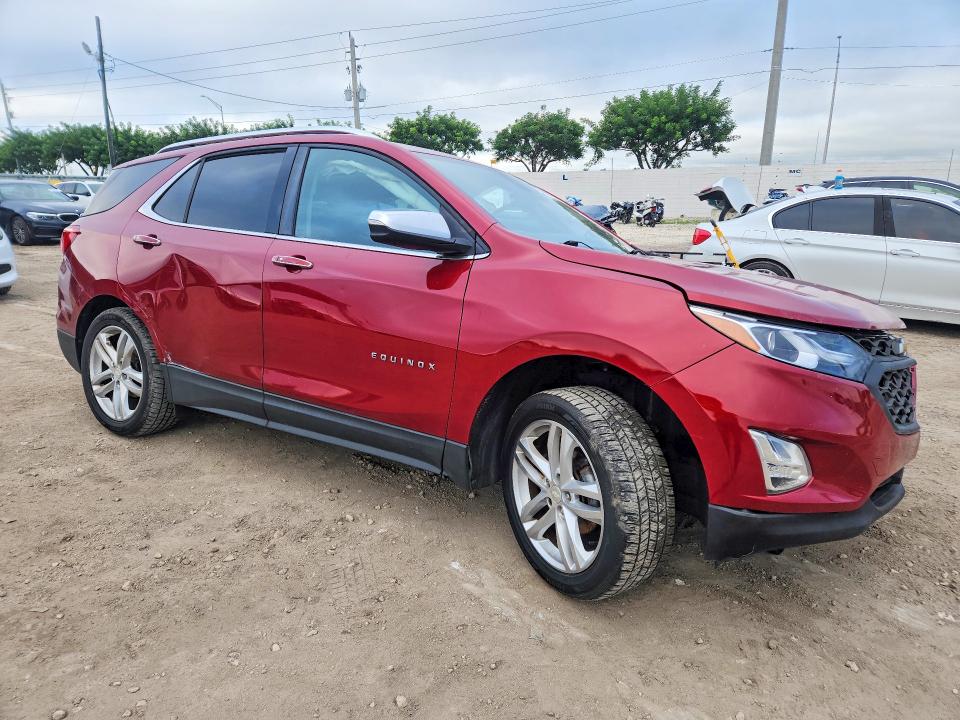Продажа на аукционе авто 2018 Chevrolet Equinox, vin: 3GNAXMEV3JL107938, номер лота: 70170306