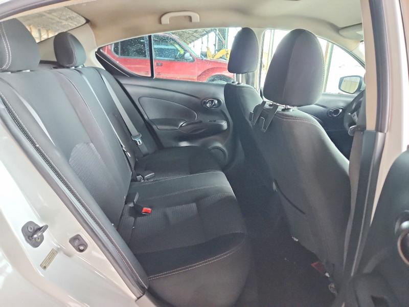 70750256 :رقم المزاد ، 3N1CN7AP6GL902428 vin ، 2016 Nissan Versa مزاد بيع