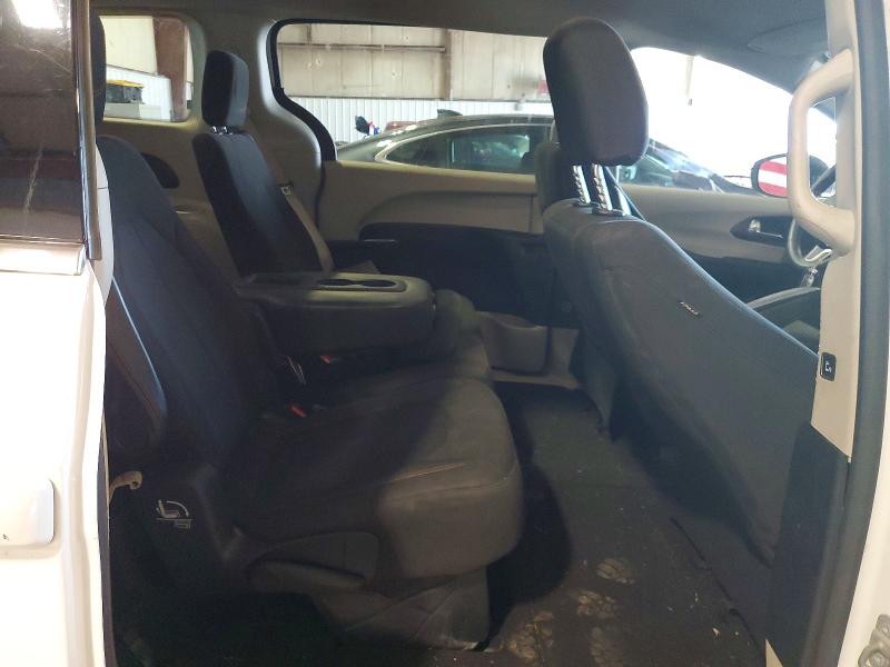 67506236 :رقم المزاد ، 2C4RC1DG6HR508213 vin ، 2017 Chrysler Pacifica مزاد بيع