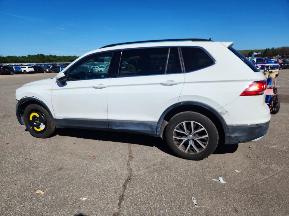 Продаж на аукціоні авто 2018 Volkswagen Tiguan, vin: 3VV2B7AX5JM198159, номер лоту: 68558296