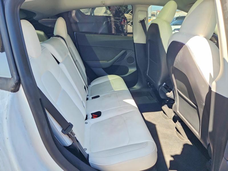 Продаж на аукціоні авто 2021 Tesla Model Y, vin: 7SAYGDED8RF008883, номер лоту: 69648576
