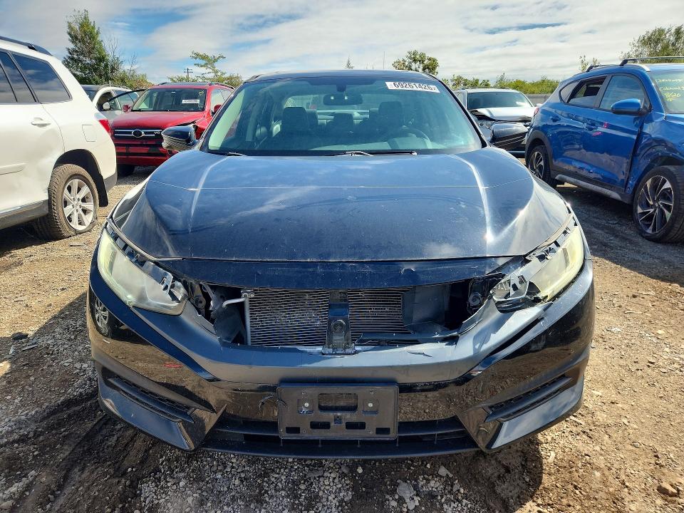 Продажа на аукционе авто 2016 Honda Civic, vin: 19XFC2F79GE018774, номер лота: 69261426