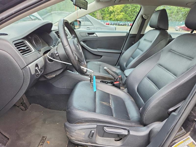 67603966 :رقم المزاد ، 3VWDP7AJ0DM250044 vin ، 2013 Volkswagen Jetta مزاد بيع