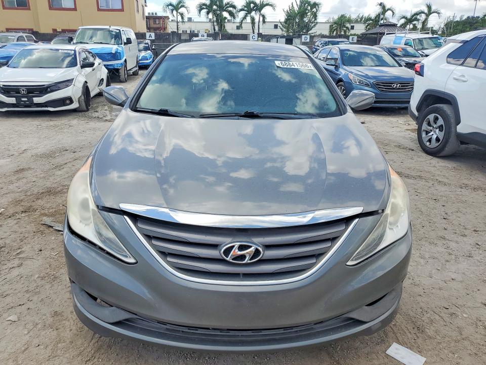 2014 Hyundai Sonata მანქანა იყიდება აუქციონზე, vin: 5NPEB4AC6EH867008, აუქციონის ნომერი: 68841566