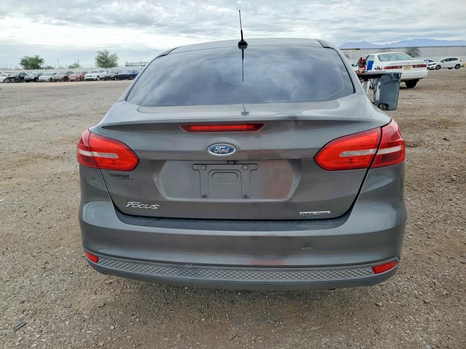 70749496 :رقم المزاد ، 1FADP3E25GL369136 vin ، 2016 Ford Focus مزاد بيع