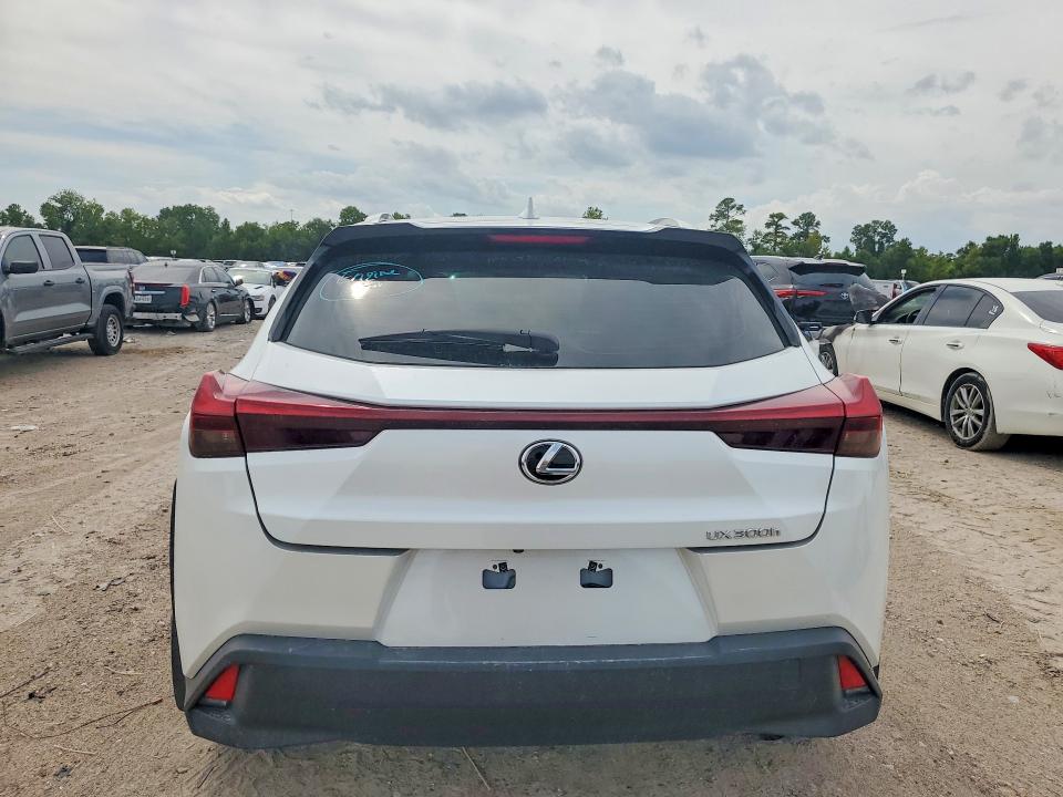 Продажа на аукционе авто 2025 Lexus Ux 300h, vin: JTHYBJAH2S2026712, номер лота: 67718926