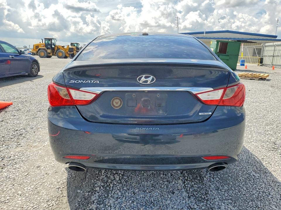 2013 Hyundai Sonata მანქანა იყიდება აუქციონზე, vin: 5NPEC4AC5DH671086, აუქციონის ნომერი: 67364716
