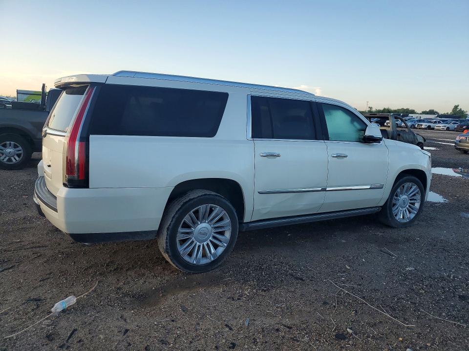 2015 Cadillac Escalade მანქანა იყიდება აუქციონზე, vin: 1GYS4UKJXFR737991, აუქციონის ნომერი: 68867436